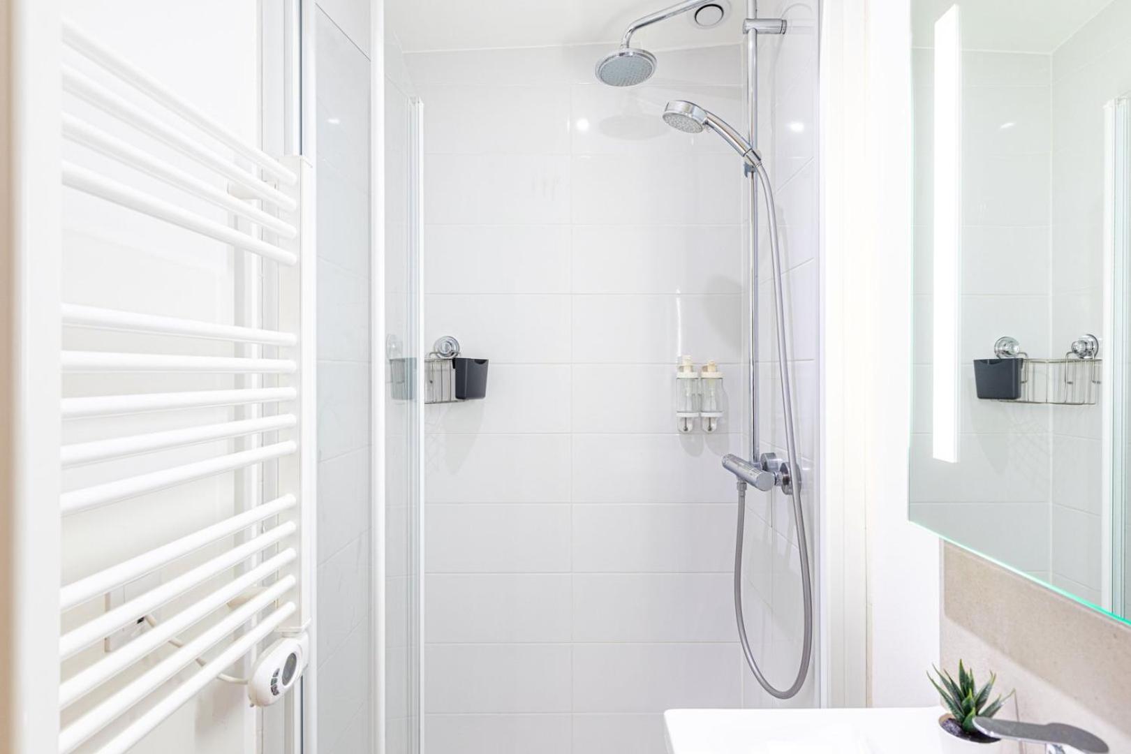 Guestready - Serene Stay Near Champ De Mars Paris Ngoại thất bức ảnh